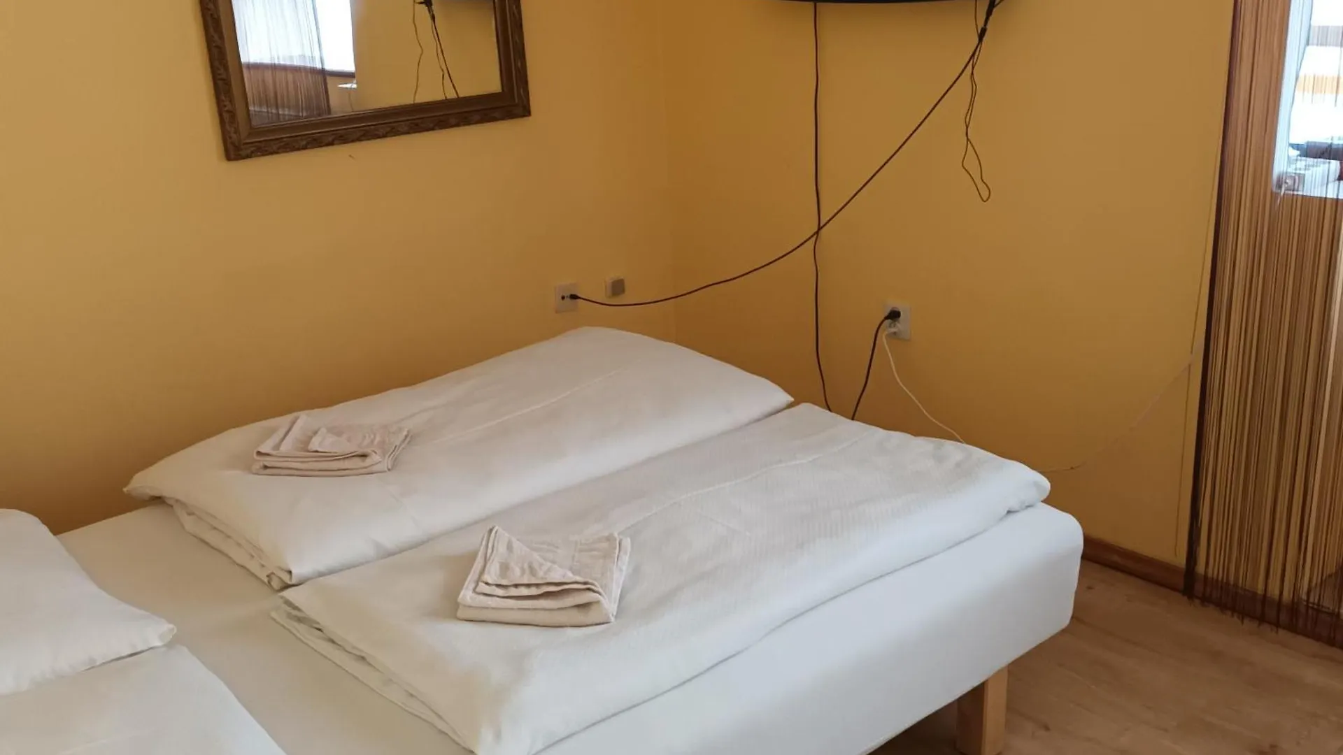 Uslugi Hotelarskie Karpacz 2*,